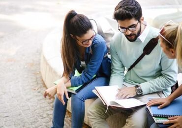 How Eginary University Theme Enhances Online Learning Experience